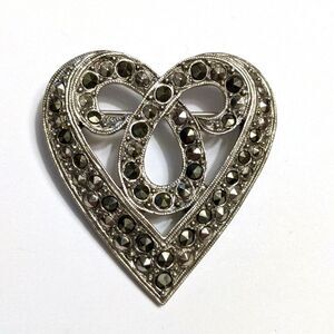 Marcasite Heart Brooch Silver Tone - Retro Twee Style